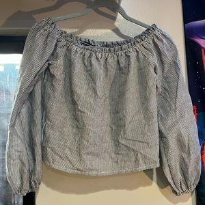 Brandy Melville Stripped Blouse 🤍🖤